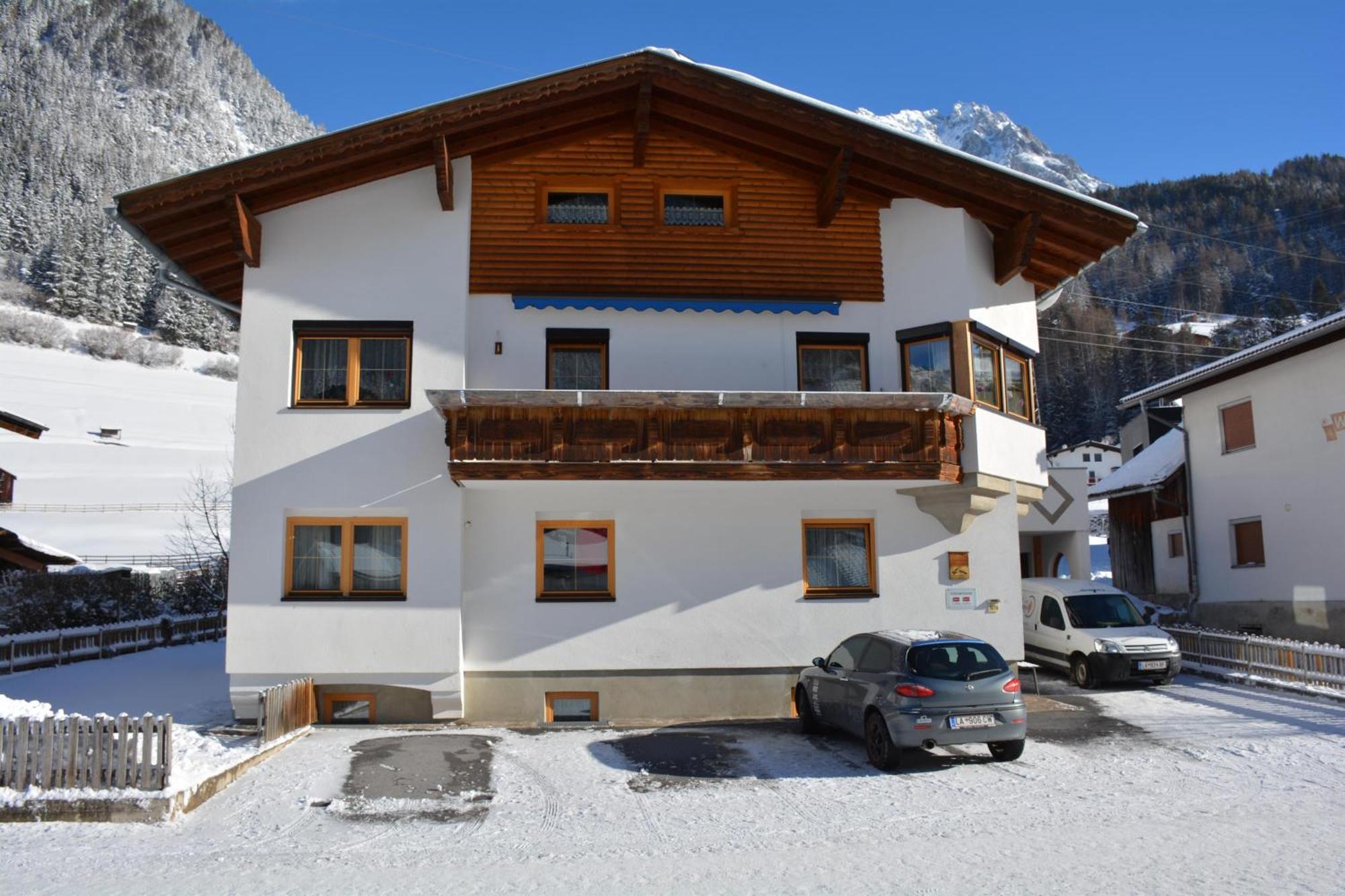 フリルシュHaus Schimpfoesslアパートメント エクステリア 写真
